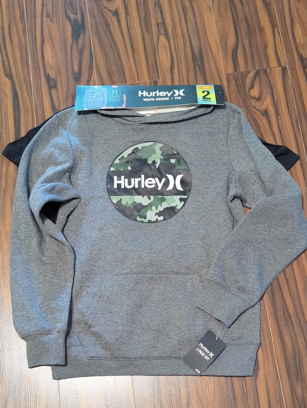 Hurley Gray Pullover Hoodie and black tee youth 18/20